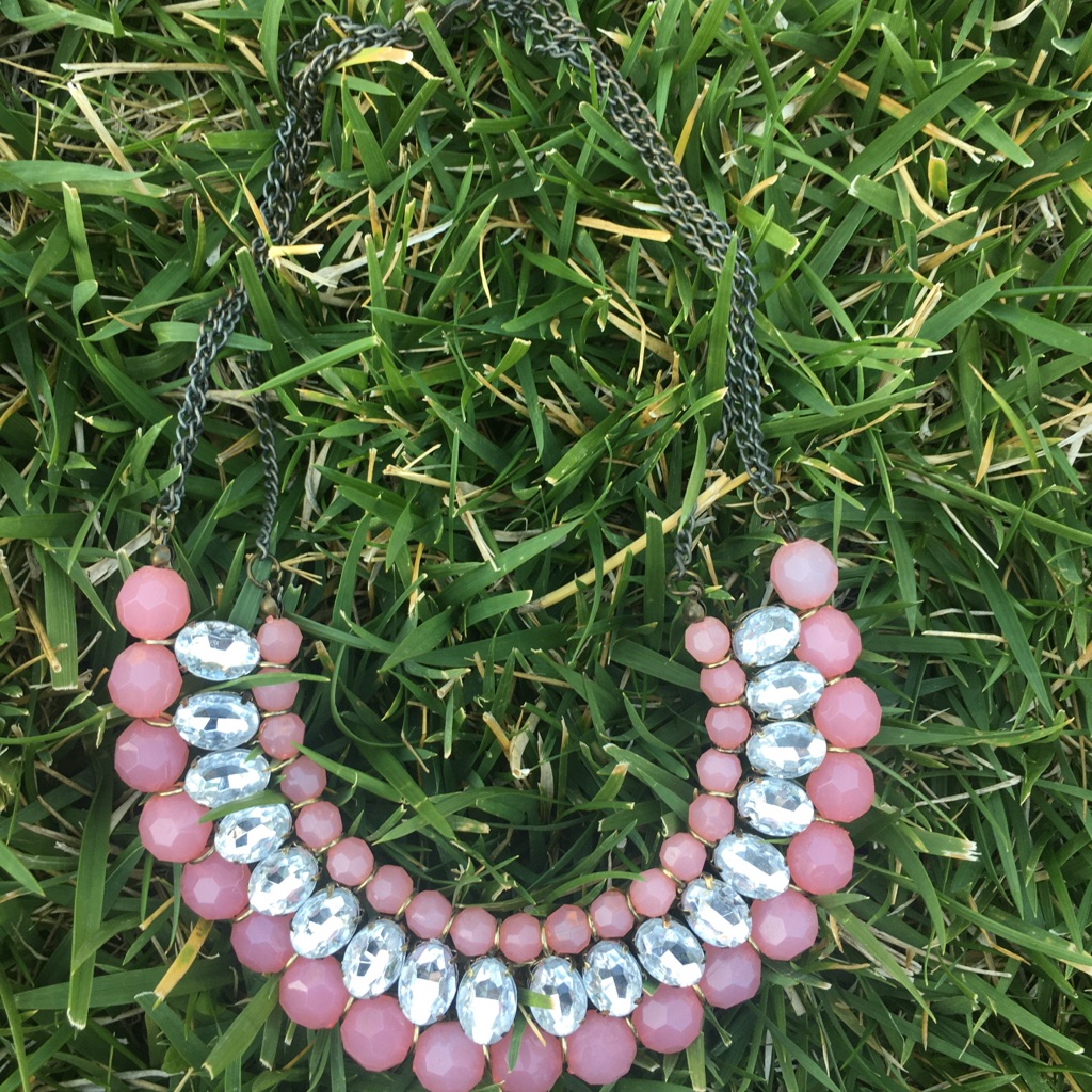Price Droppretty Pink Diamond Icing Necklace 13$